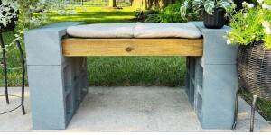 Photo: DIY Concrete bench